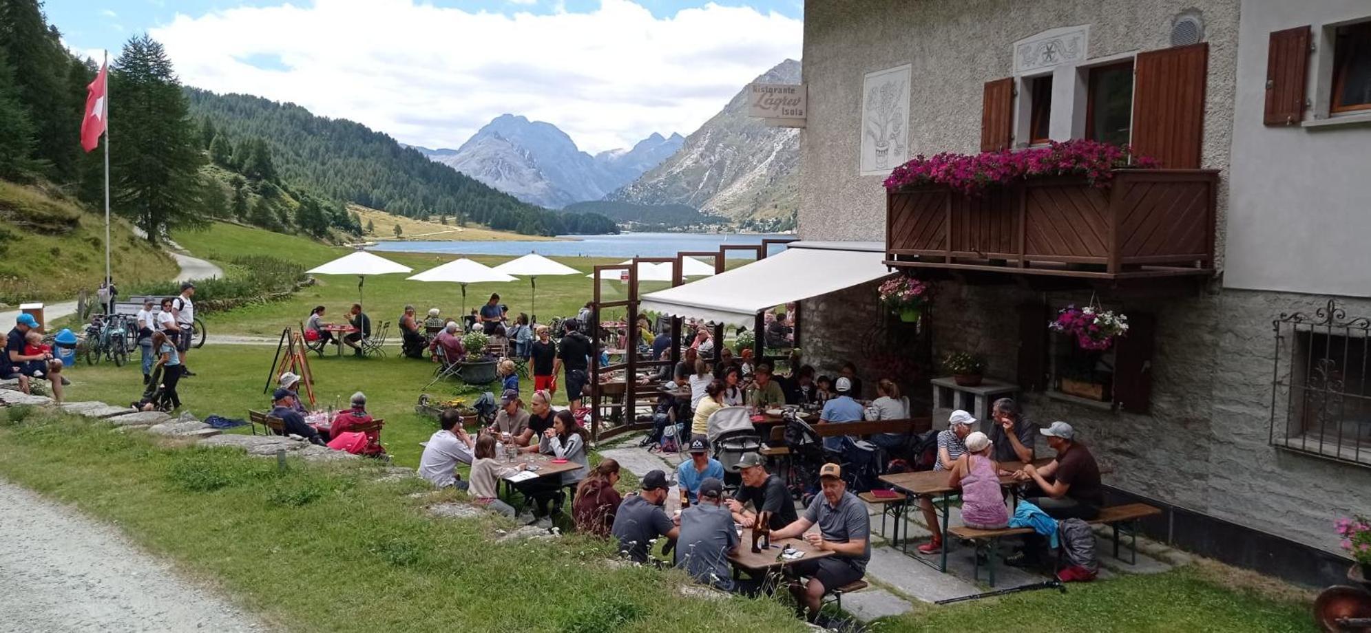 Hotel Ristorante Lagrev Maloja Exterior photo
